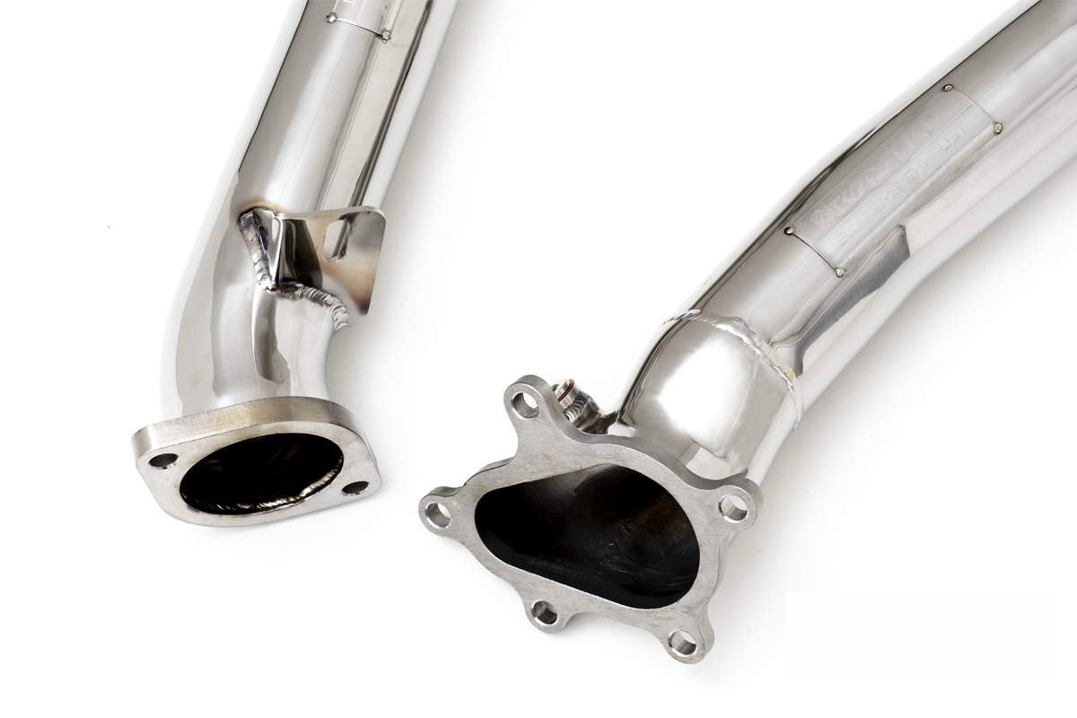 Nissan GT-R (R35) with an Armytrix exhaust, photo 6 of 10