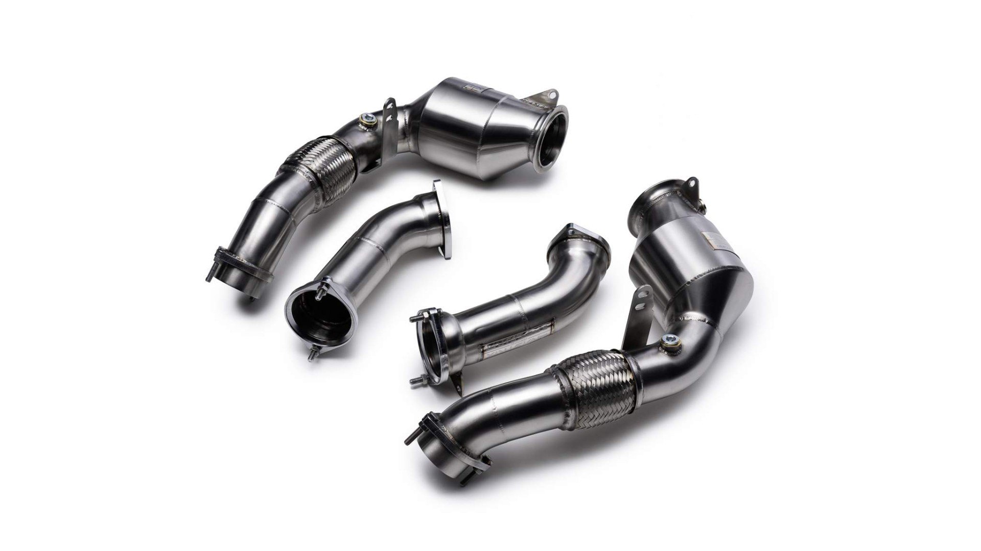 BMW M5 (G90 G99) with an Armytrix exhaust, photo 7 of 7