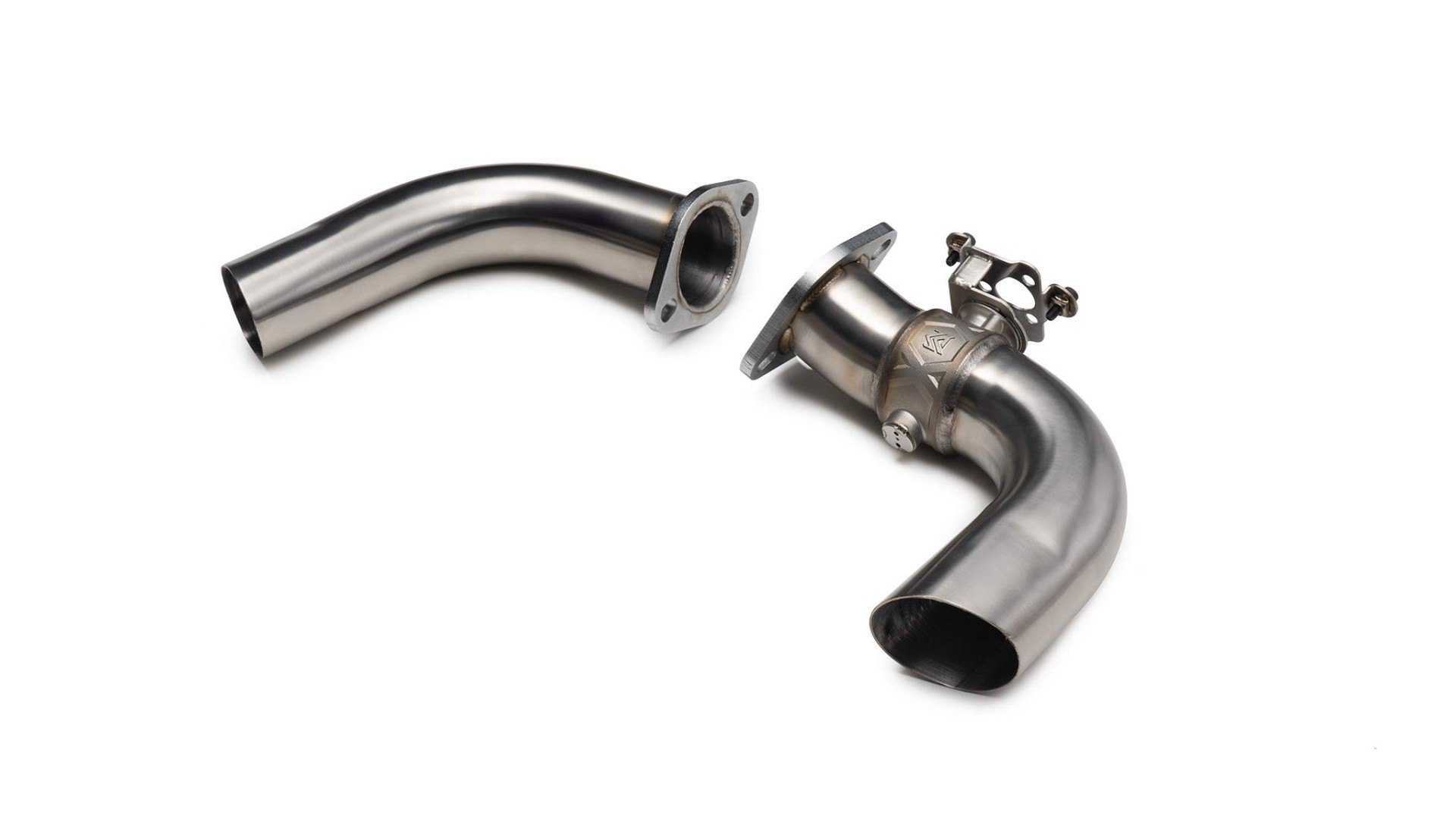 BMW X5 / X6 40i (G05 G06) with an Armytrix exhaust, photo 6 of 7