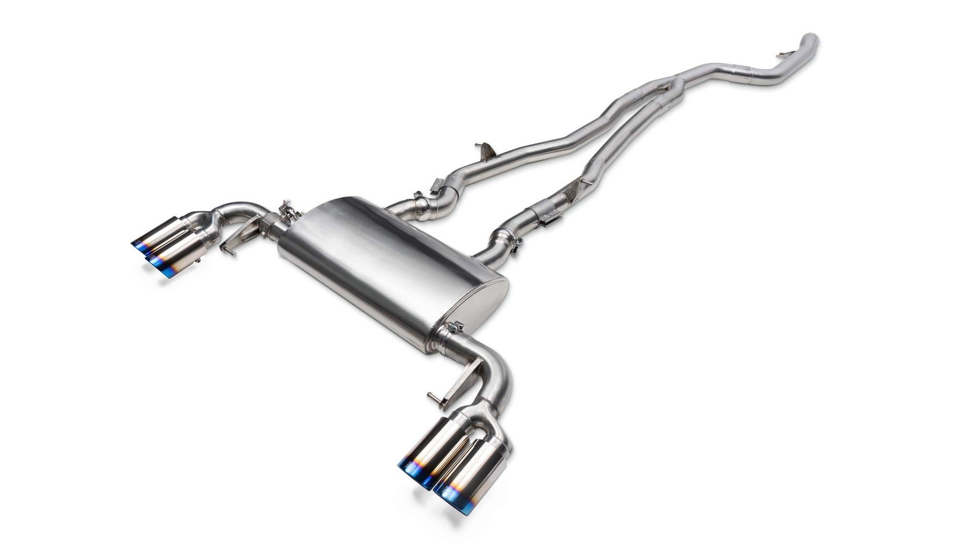 BMW X3 / X4 M40i (G01 G02 LCI) with an Armytrix exhaust, photo 4 of 6