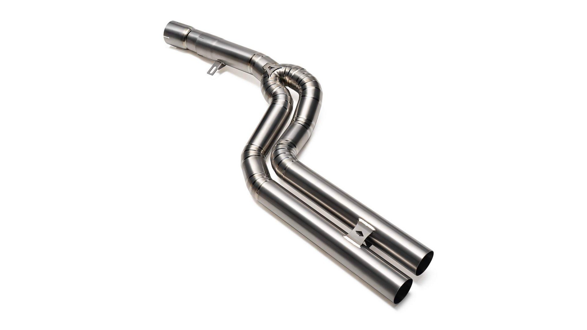 Toyota GR Supra (A90) with an Armytrix exhaust, photo 11 of 16