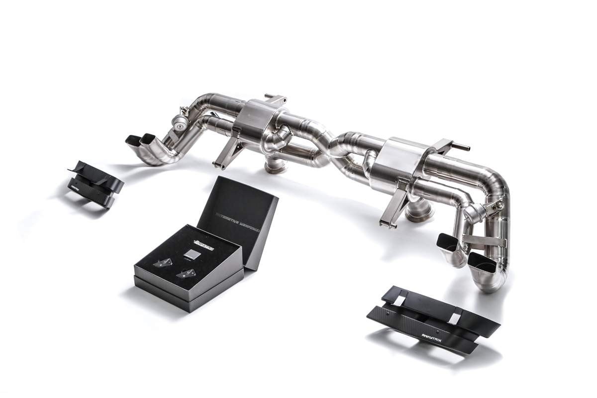 Audi R8 V10 (Mk2) with an Armytrix exhaust, photo 2 of 12