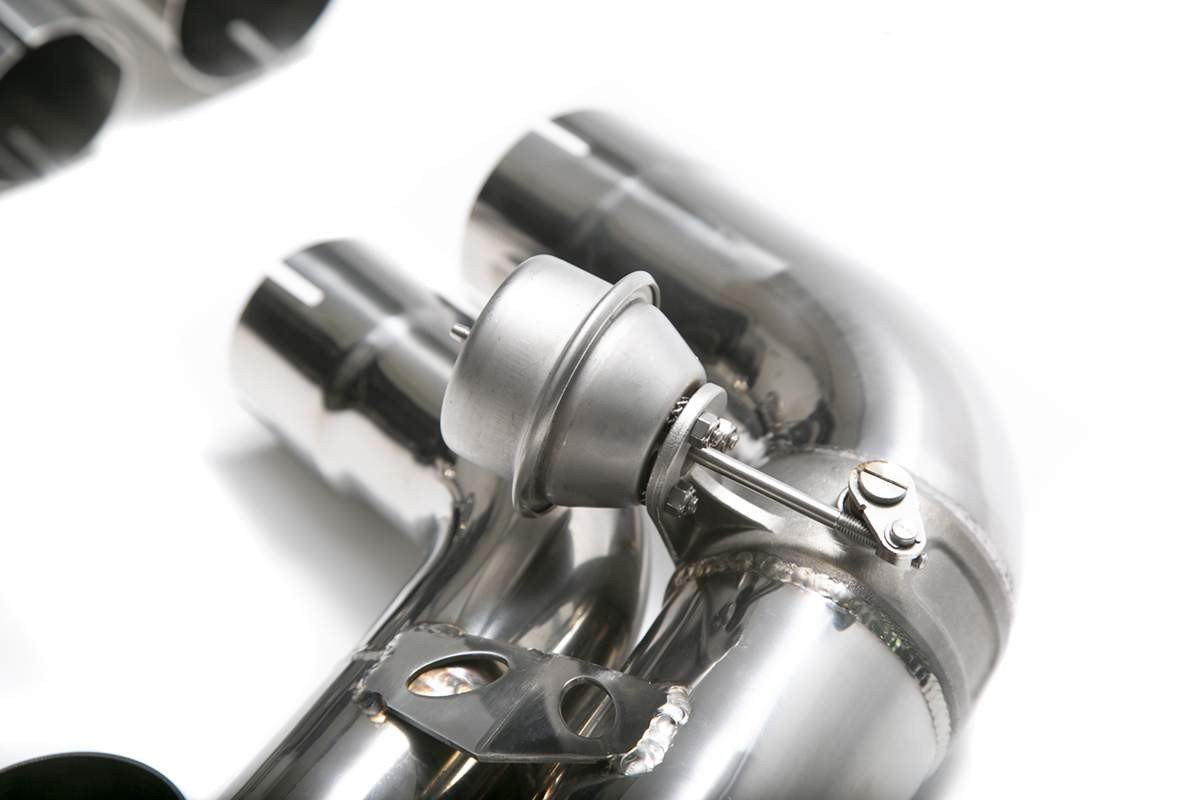 Audi R8 V10 (Mk1) with an Armytrix exhaust, photo 10 of 11