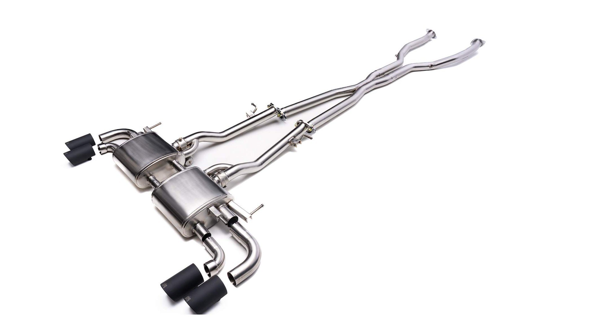Lexus LC 500 with an Armytrix exhaust, photo 4 of 6