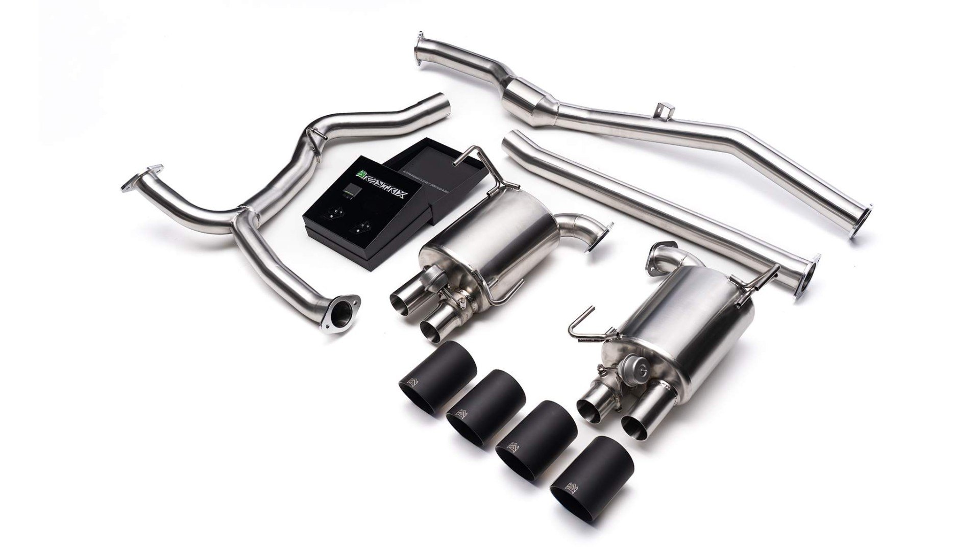 Subaru WRX (VB) with an Armytrix exhaust, photo 4 of 7