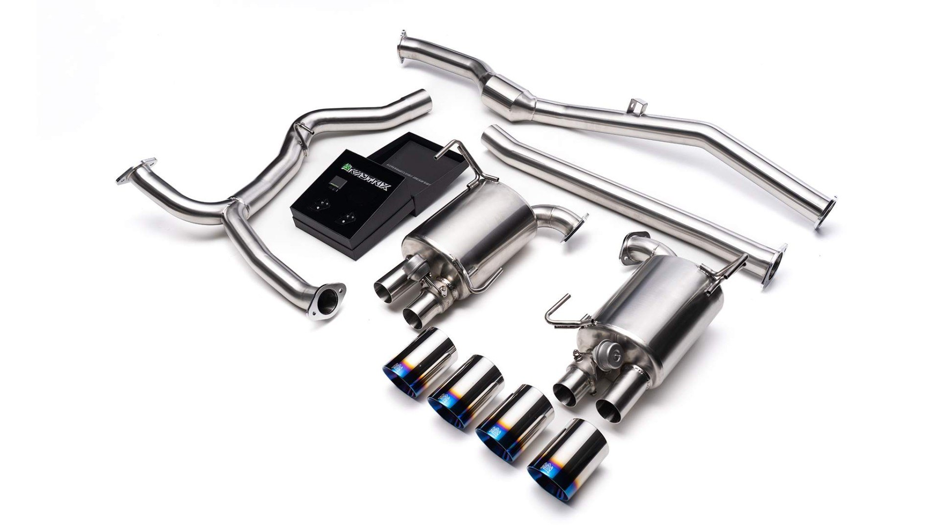 Subaru WRX (VB) with an Armytrix exhaust, photo 2 of 7