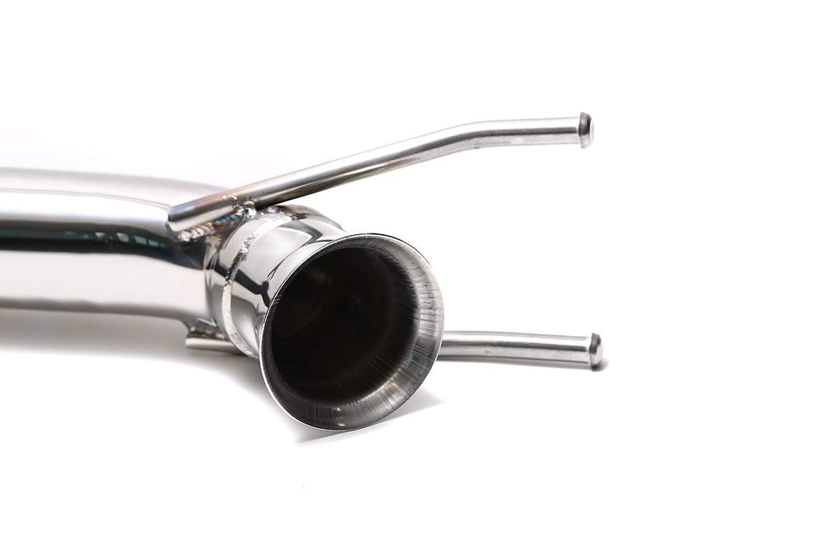 Mercedes-Benz A180 / A200 (W176) with an Armytrix exhaust, photo 6 of 10