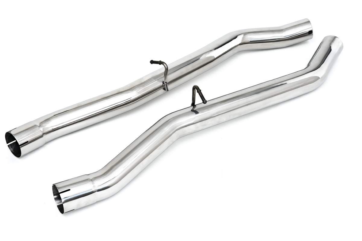 BMW X7 M50i (G07) with an Armytrix exhaust, photo 6 of 9