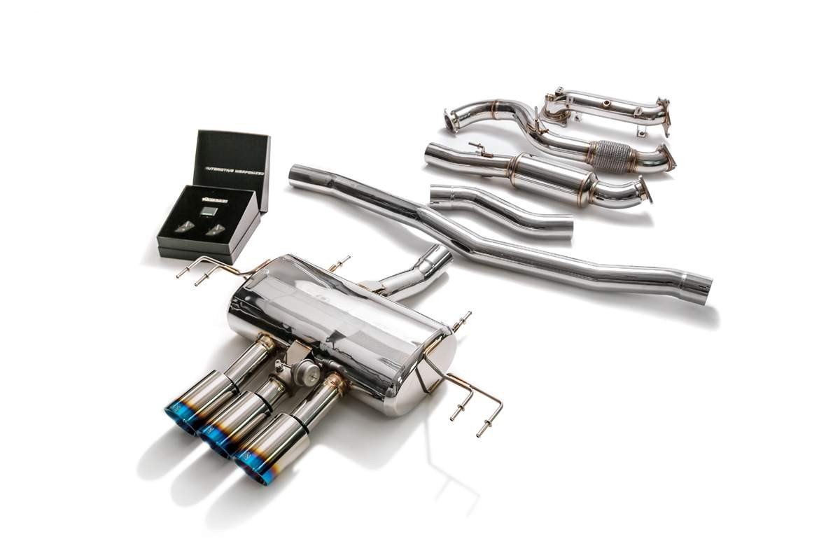 Honda Civic Type R (FK8) with an Armytrix exhaust, photo 1 of 12